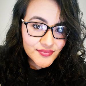 Meet your Posher, Antonia